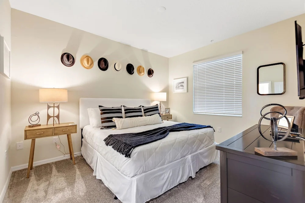 Mad Hatter @ Storey Lake by Shine Villas #827