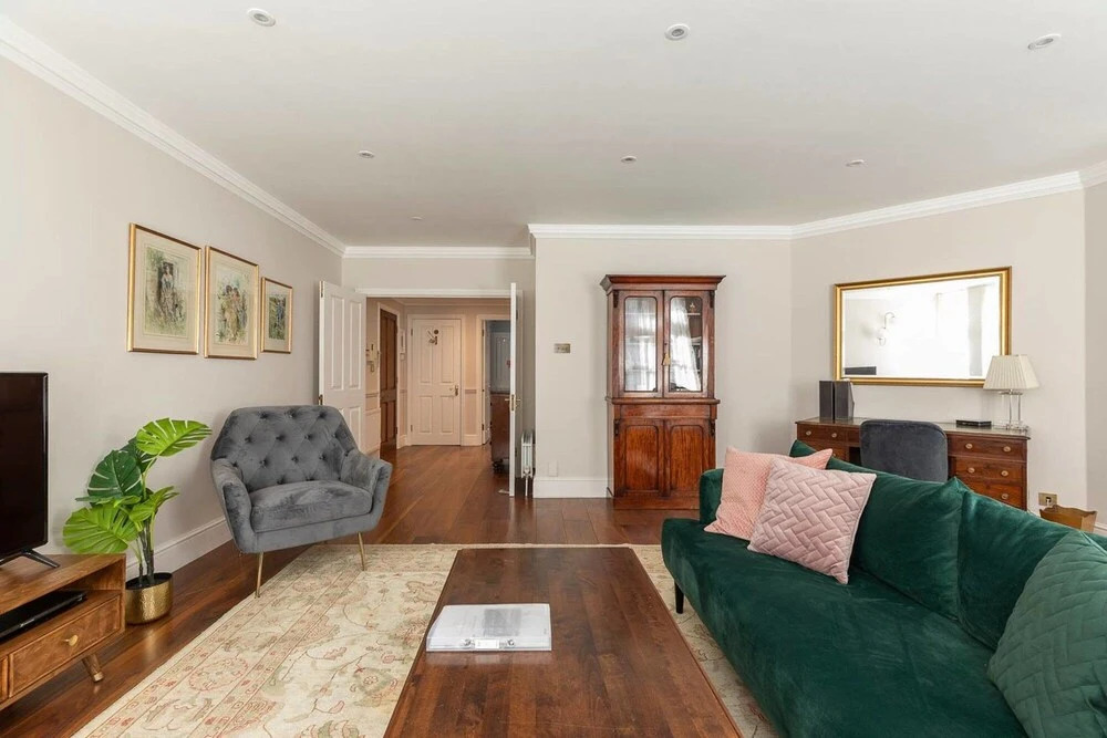 Beautiful 2 bed apt in Mayfair, Close to Tube