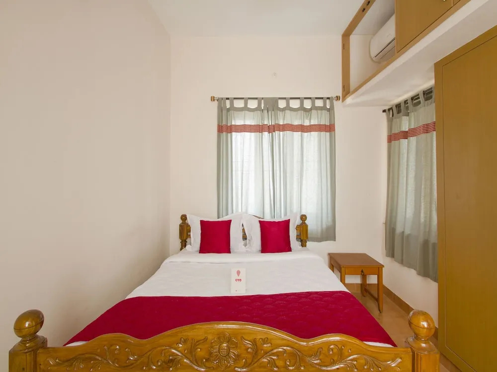 OYO 12433 Home Sea View 2BHK Near Rock Beach