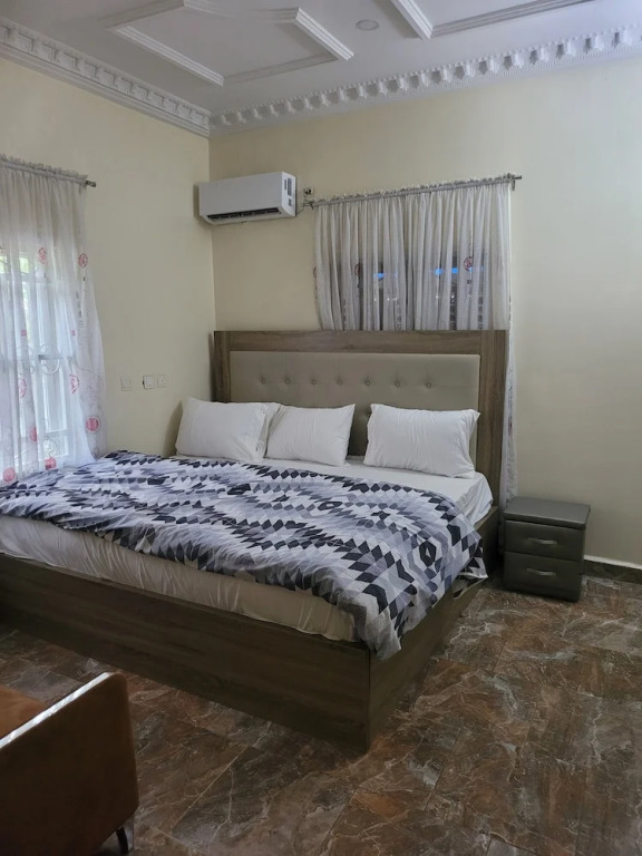 Dazzle Hotels and Apartments