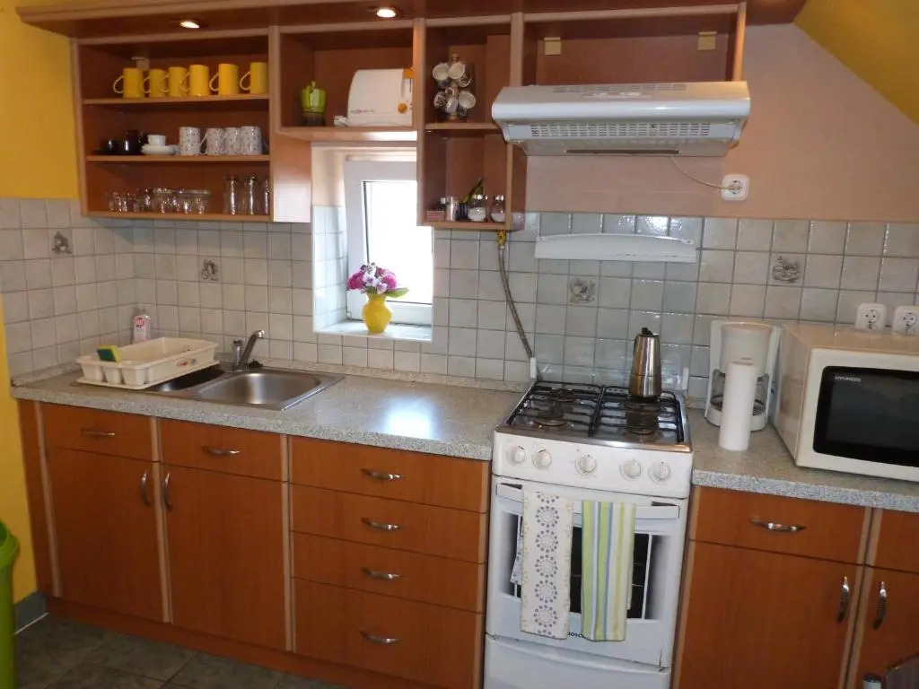 Andi Apartman