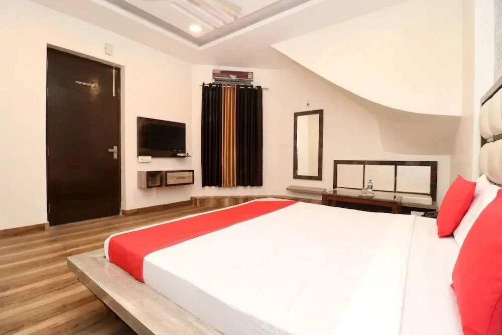 Hotel Unique