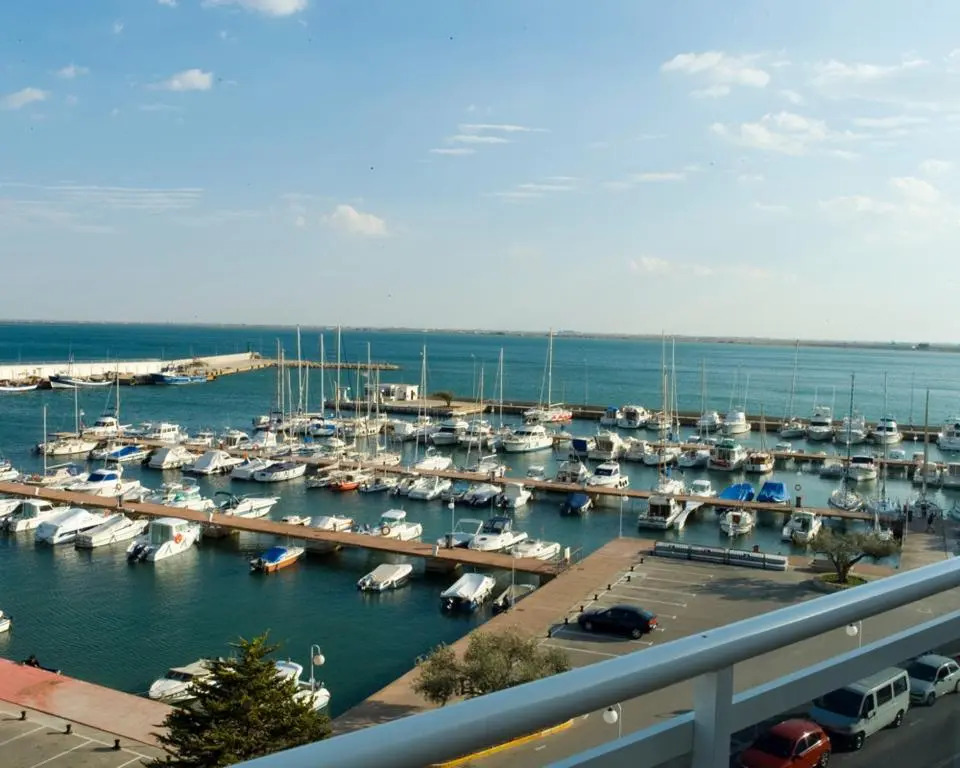 Hotel Roca Plana