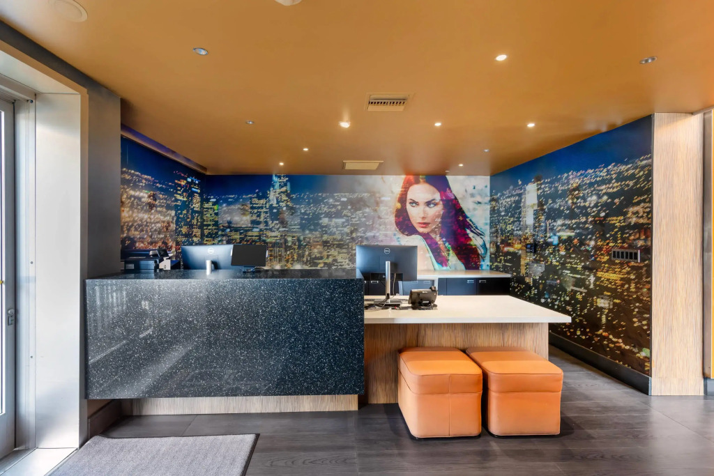 BLVD Hotel and Studios Universal-Hollywood, an Ascend Collection Hotel