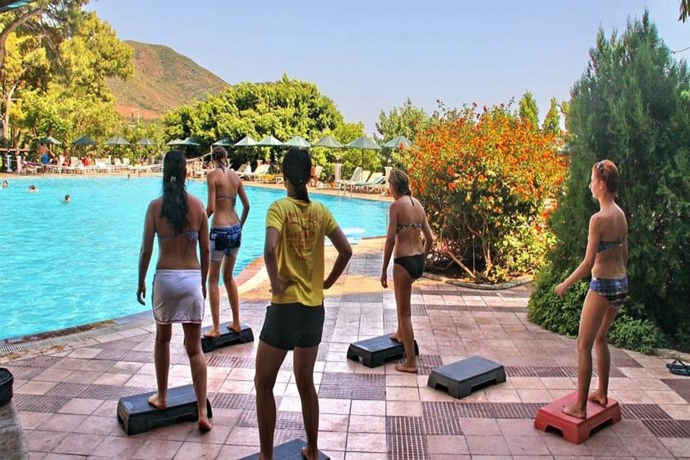 Club Nimara Beach Resort