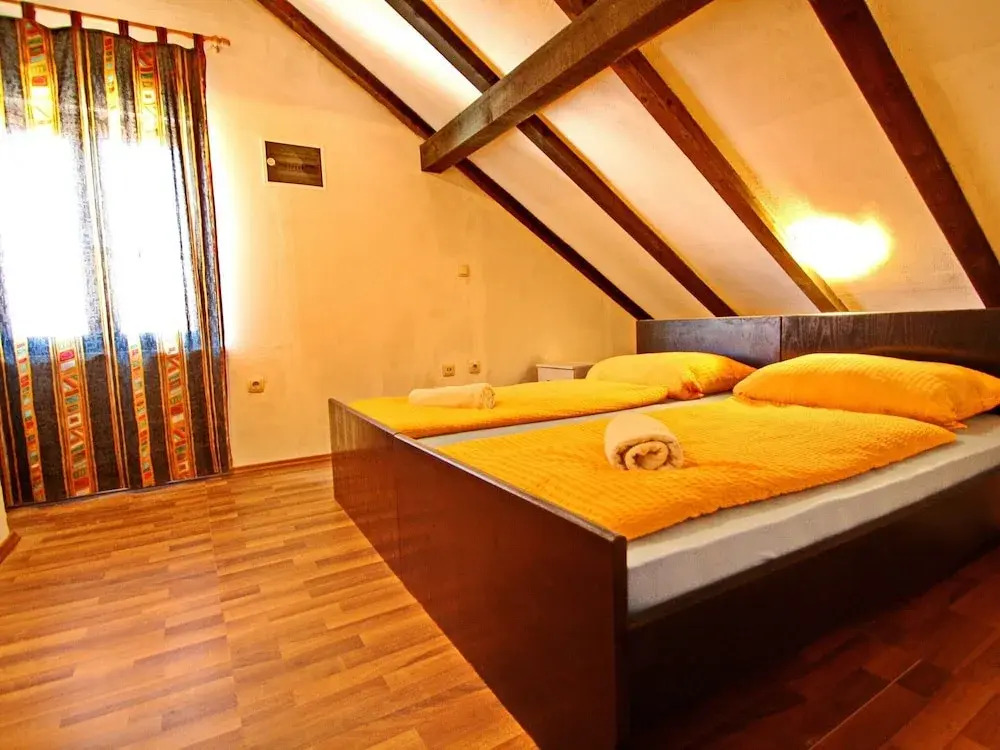 Apartments Lemeš