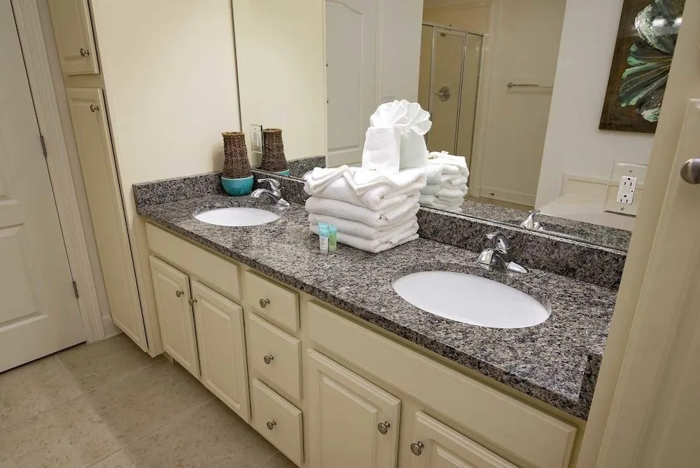 Phoenix West II 3103 3 Bedrooms 4 Bathrooms Condo