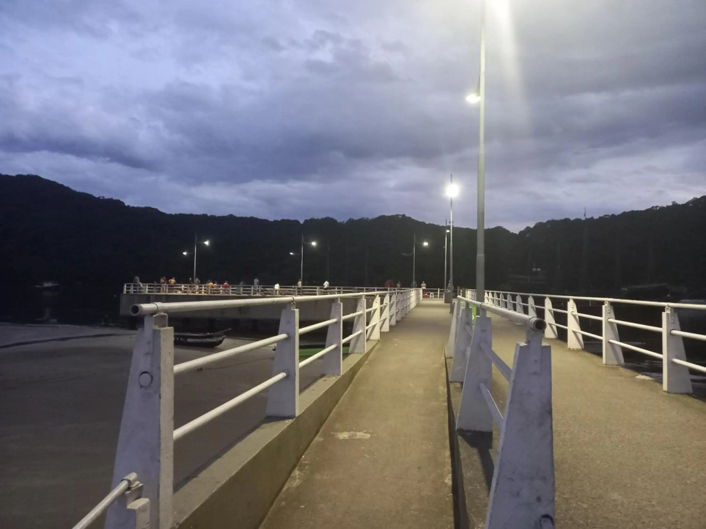 Casa Térrea-Bertioga-Uso exclusivo para de 1 a 12 pessoas