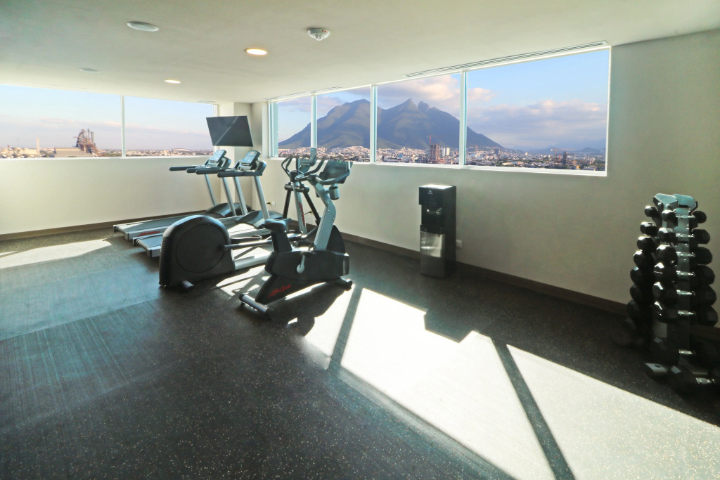 Holiday Inn Express - Monterrey - Fundidora by IHG
