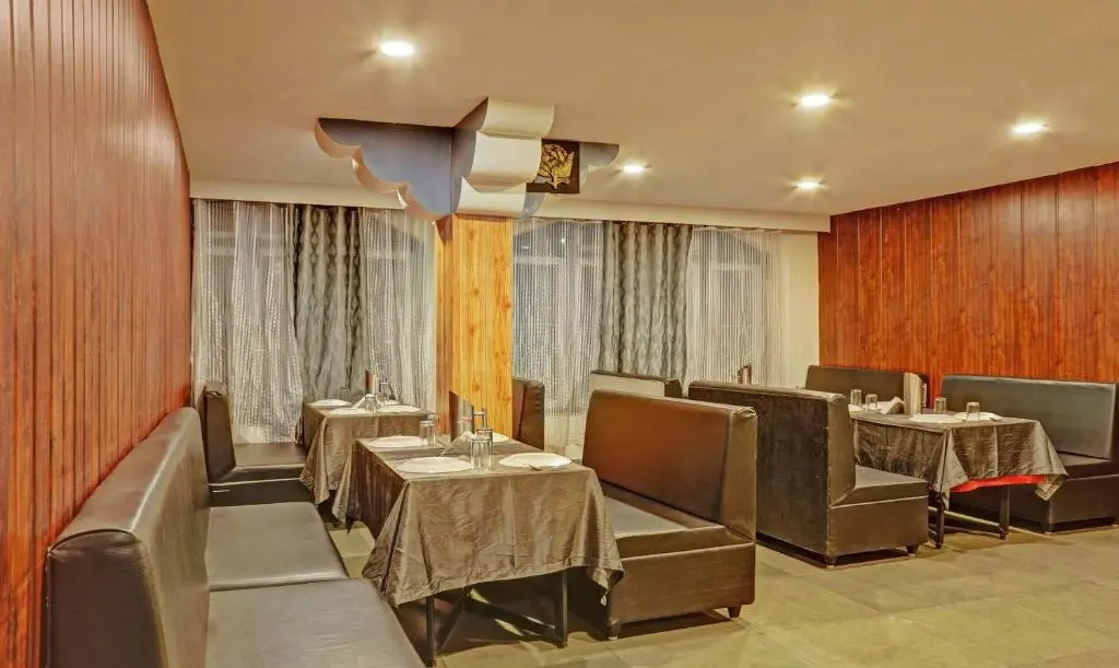 FabHotel Meylong Hills