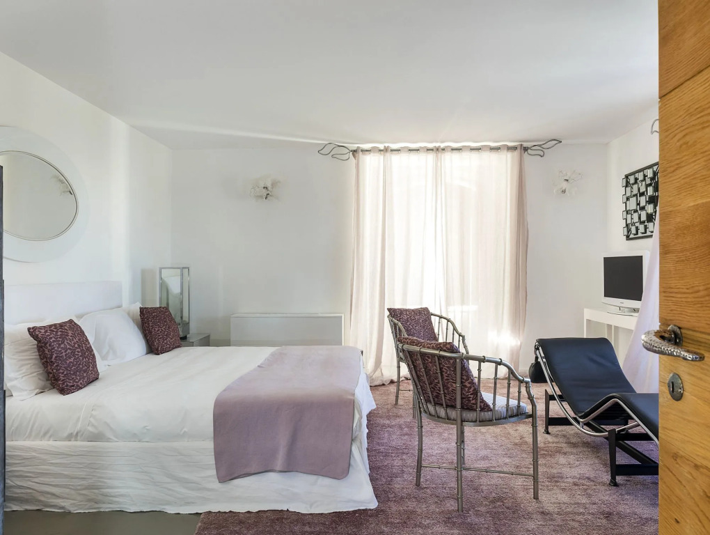 Donna Carmela Resort & Lodges