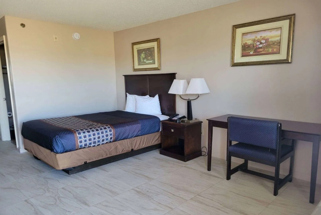 Carom Inn Denham Springs-BatonRouge