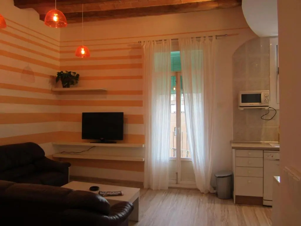 Fira Plaza España Apartment 3th floor balcony