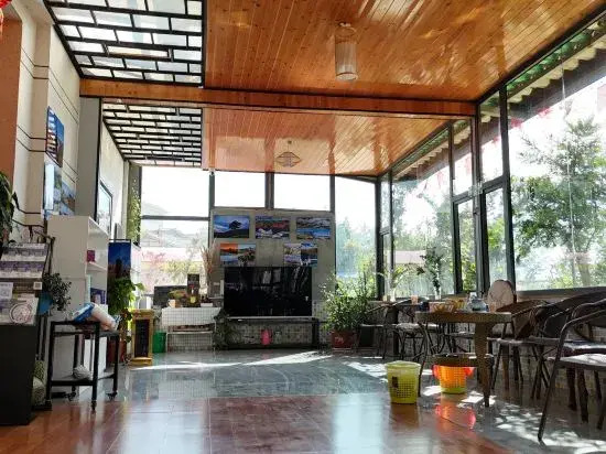 hong tu di  zhang jia da yuan  homestay