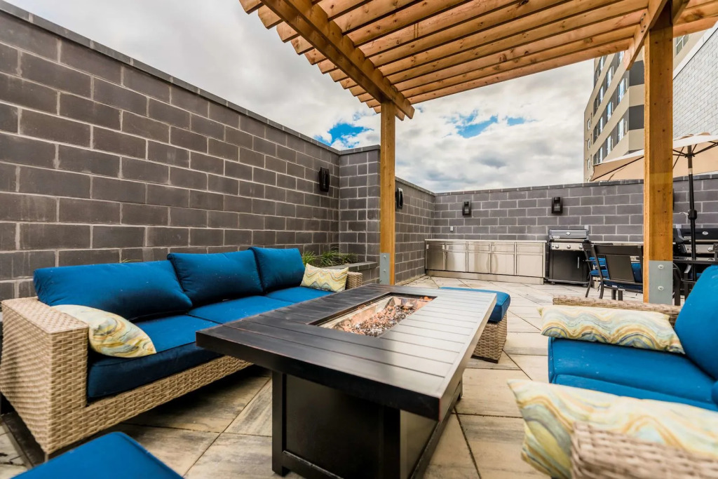 Hyatt House Winnipeg South Outlet Collection