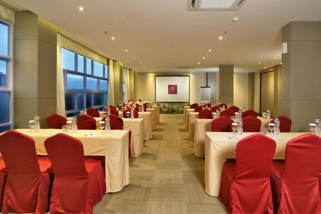 West Point Hotel