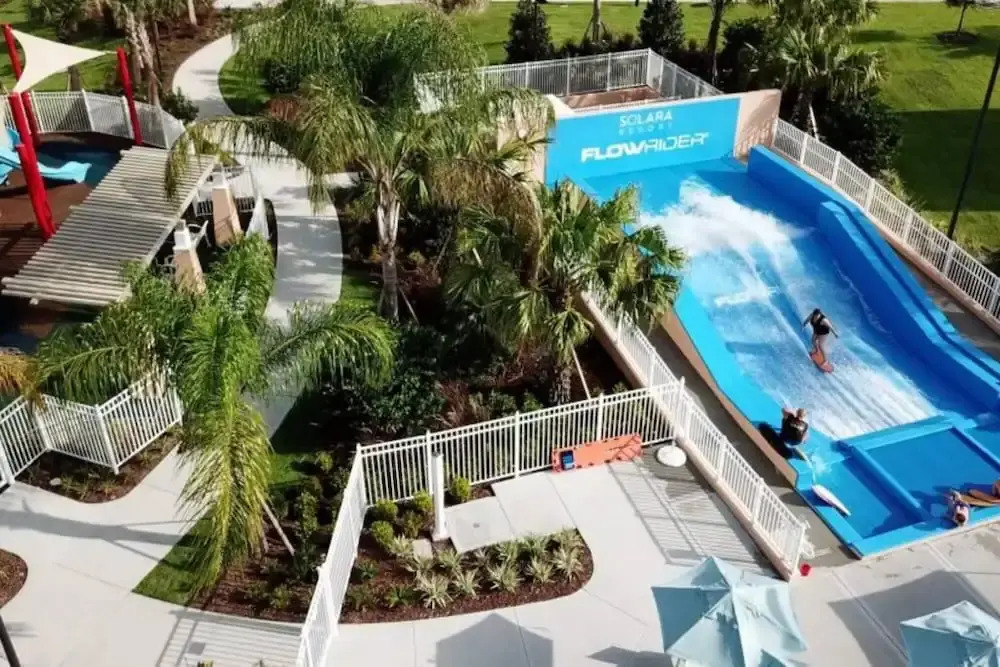 Stunning Property With Pool Located at Solara Resort Near Disney and Attractions