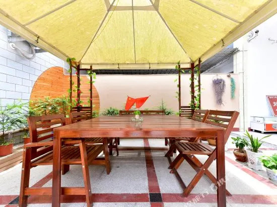Liujia Hostel
