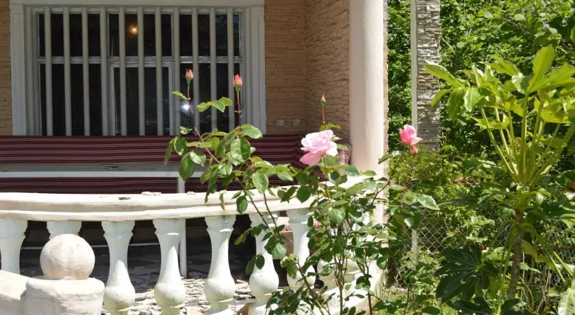 Guest House Archil