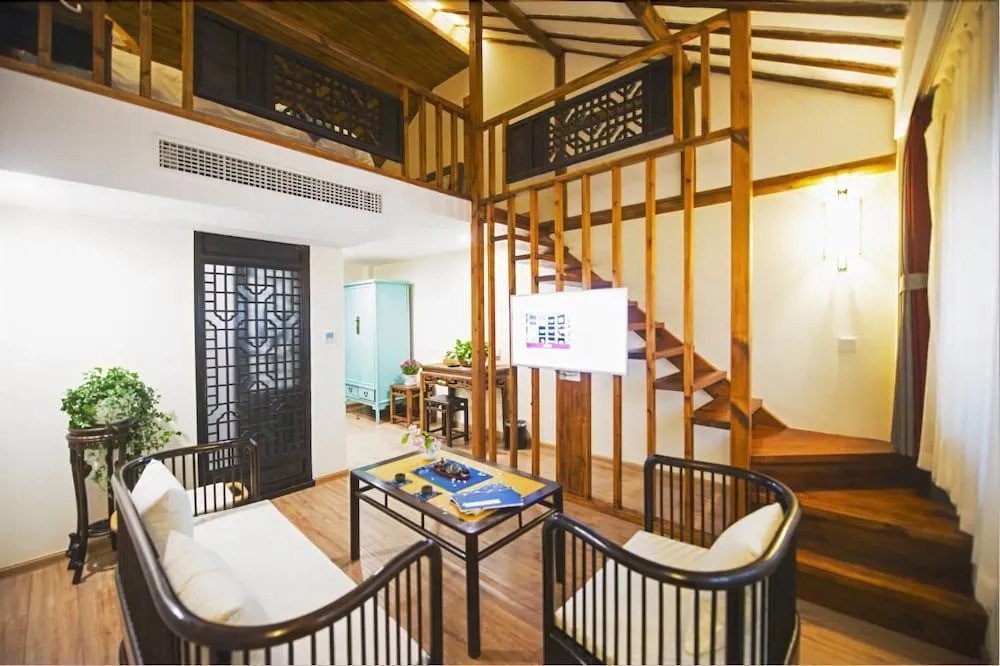 Shiyuan Dengying Inn