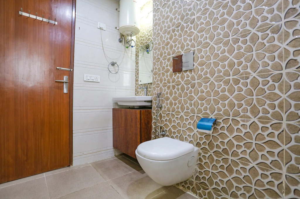 Fabhotel 52 Ivory