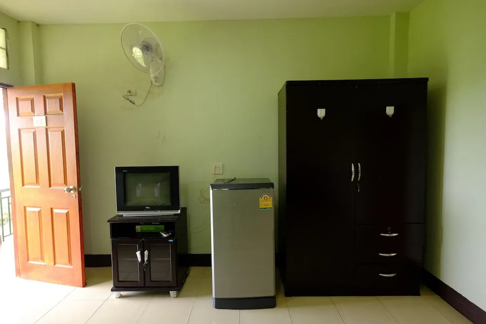 Ken Apartment