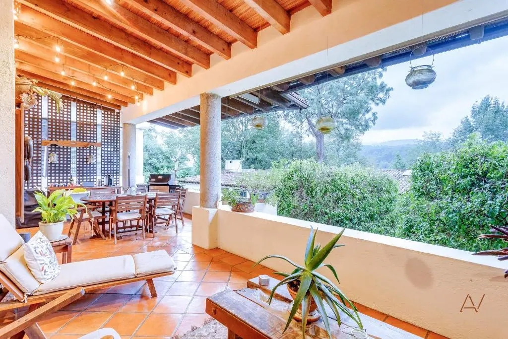 Picturesque Views I Private Outdoor Terrace Lounge