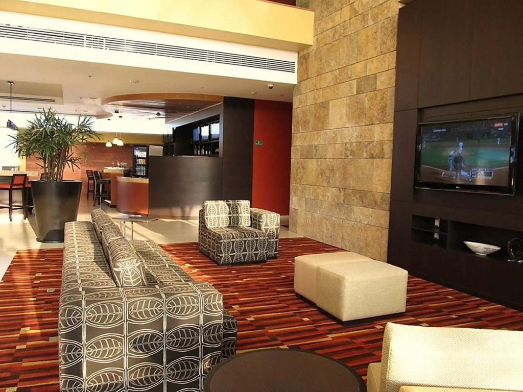 Courtyard by Marriott Leon at The Poliforum