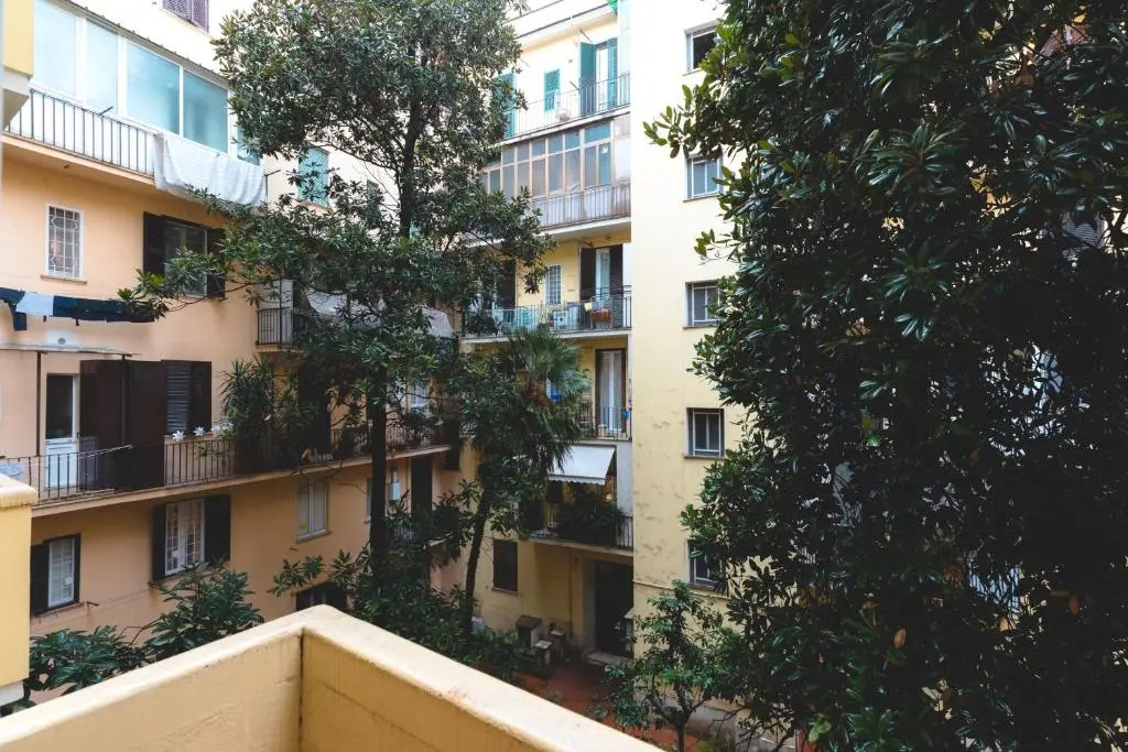 Arezzo Apartment, Metro Bologna e bus per la Sapienza, 4 persone, WiFi