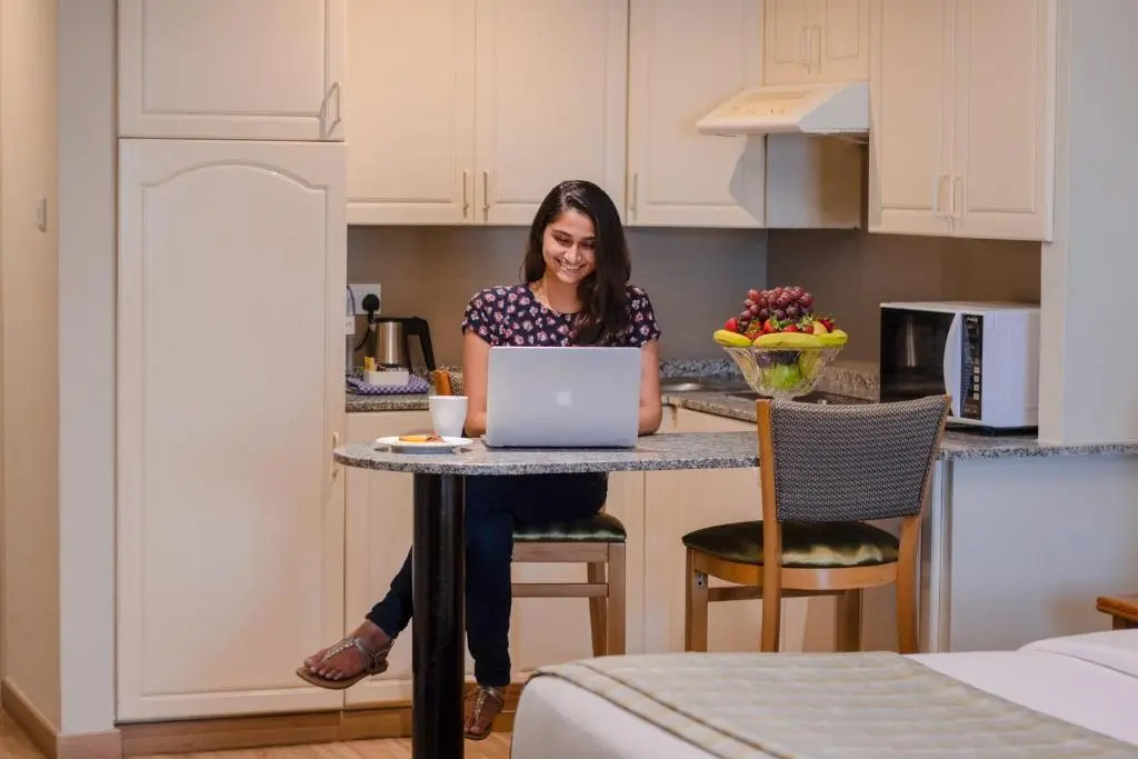 Savoy Suites Hotel Apartment - Dubai