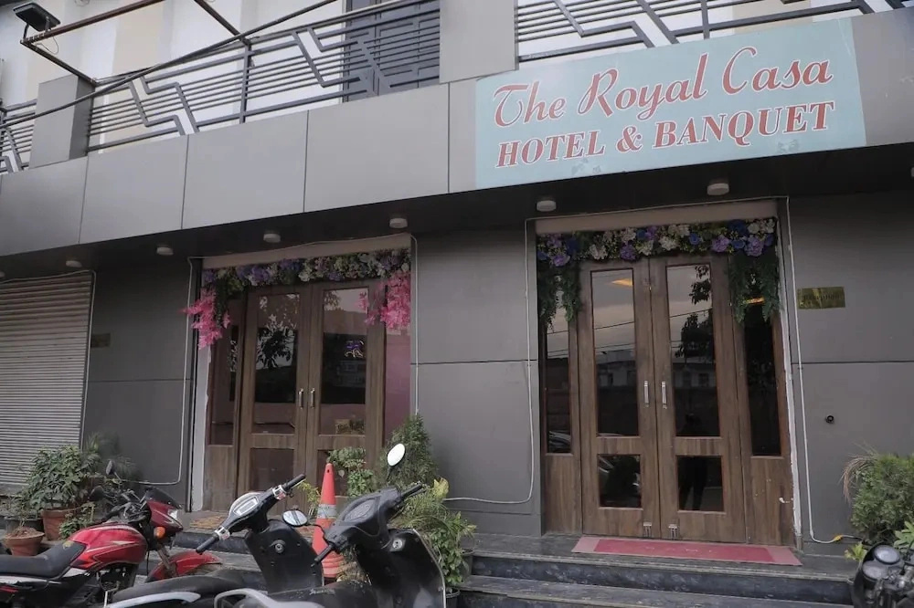The Royal Casa Hotel And Banquet
