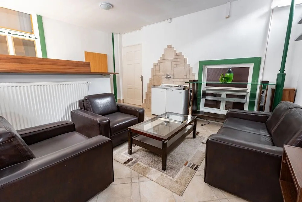 Budapest Griffin Guest House