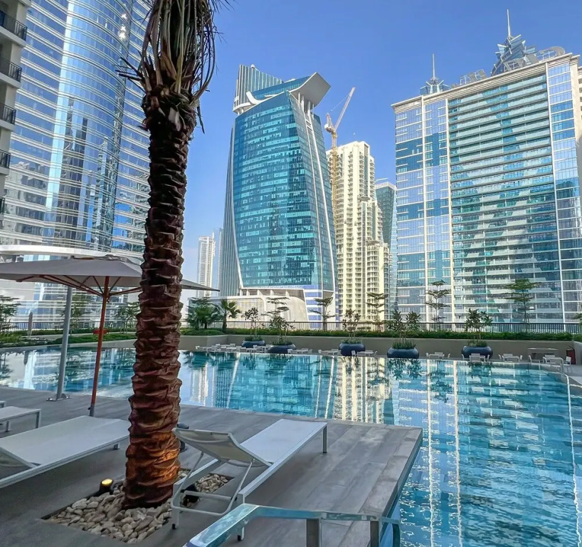 Relax in Style Central 1BDR Cityscape
