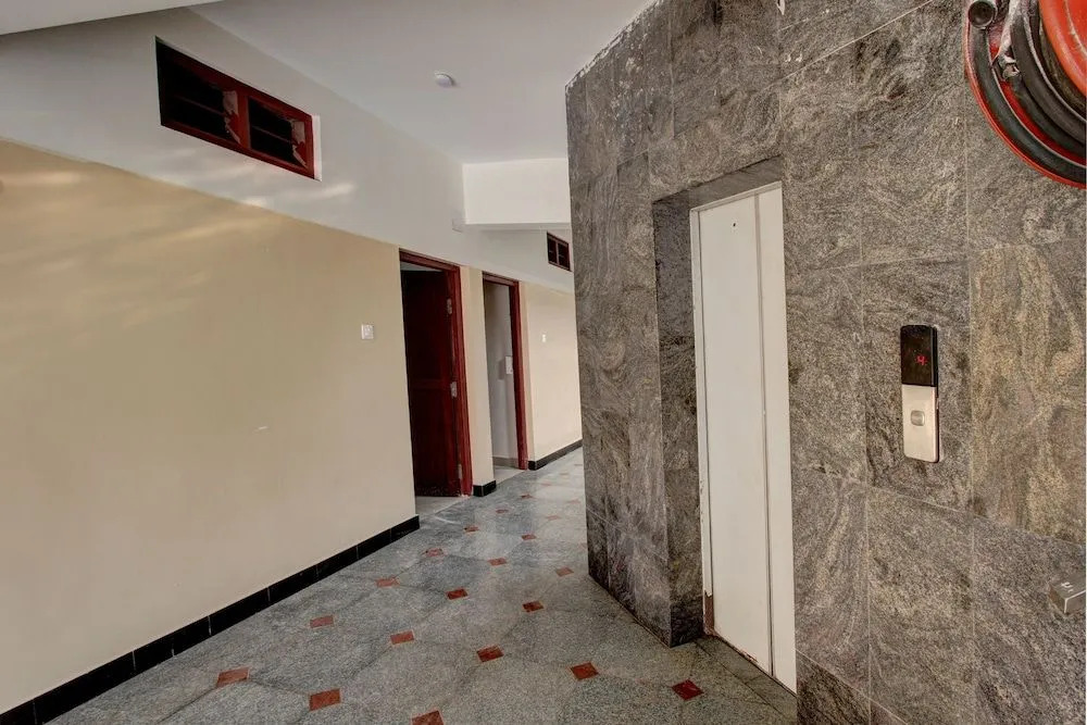 Hotel O Century Park