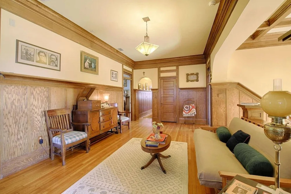 417 Mansion