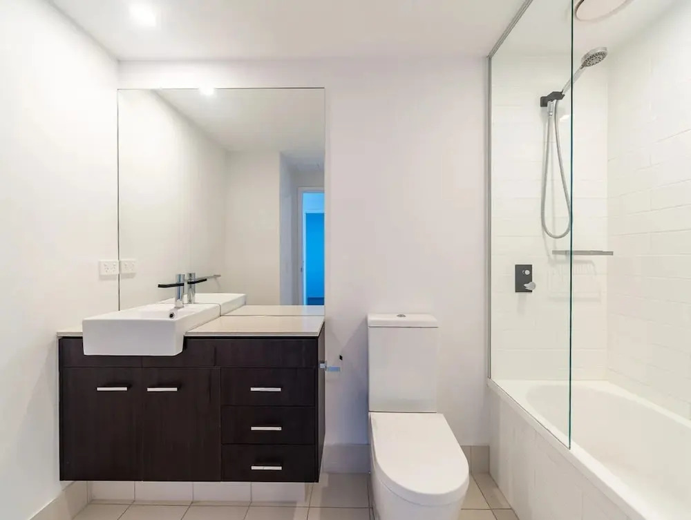 Harbour Quays Apartments