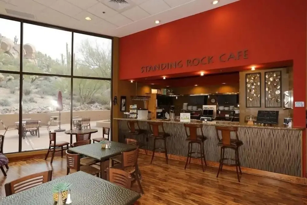 Casa Winfield 3 Bedroom Home by RedAwning