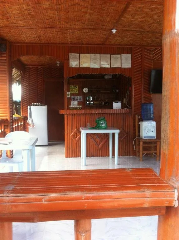Mar and Em's Bamboo Cottages