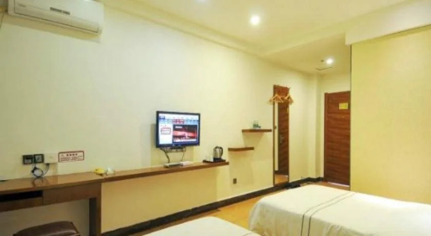 Jiajie Inn Haikou Yizhong Branch