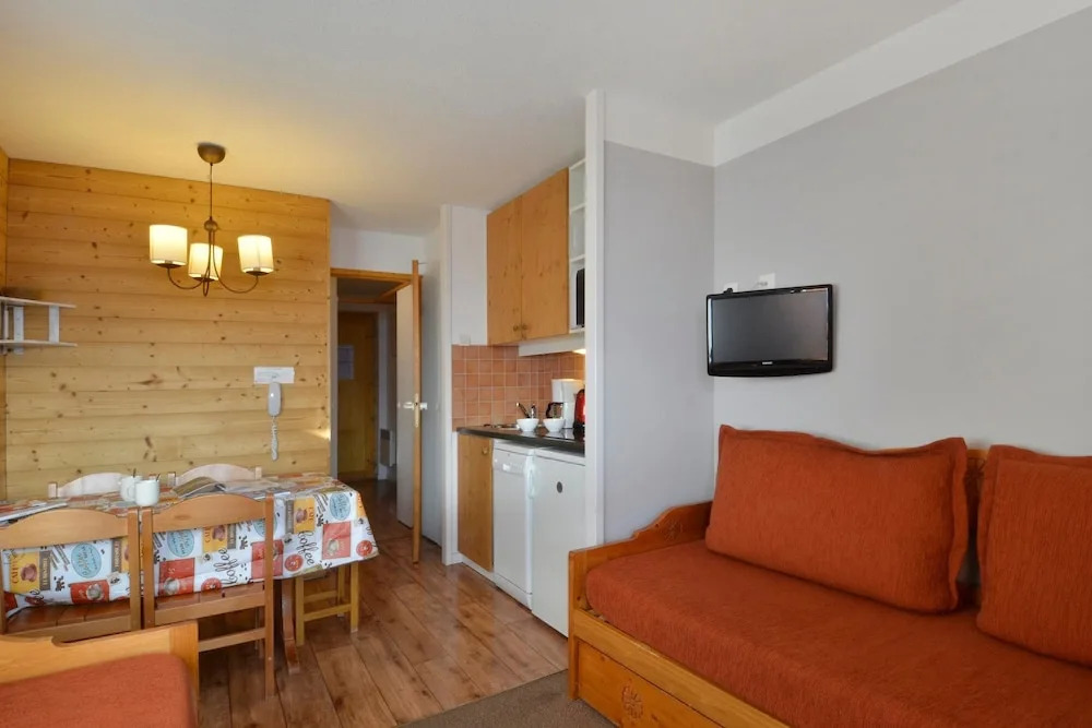 Belle Plagne Studio Cabine on Slopes for 4 People of 27 mÂ² Th514