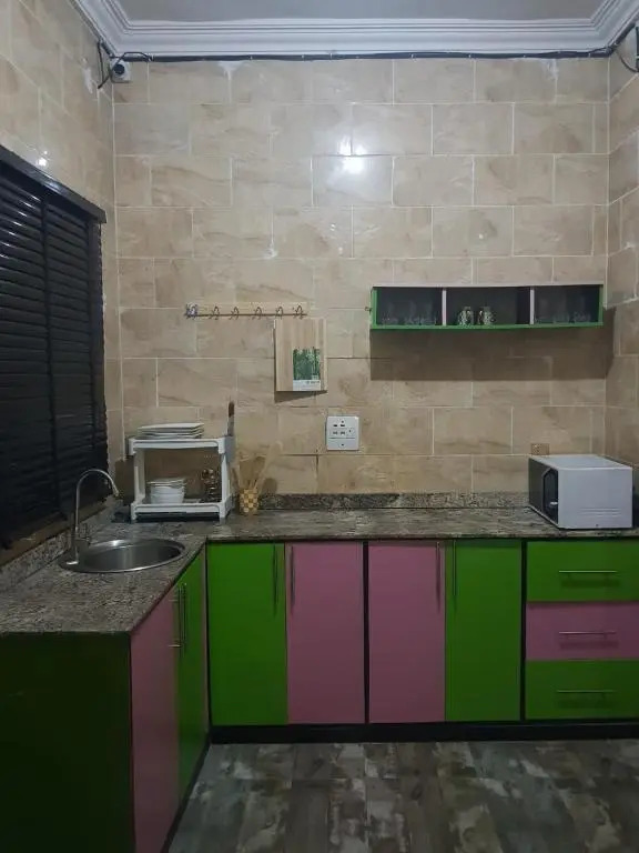 E Kenora Apartment