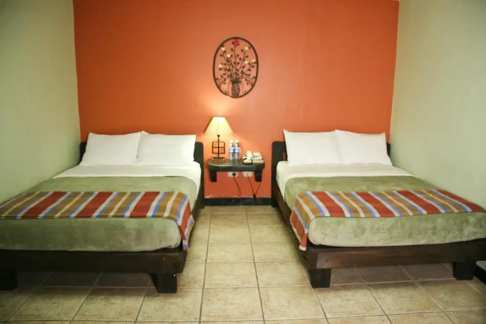 Hostal Plaza Antigua