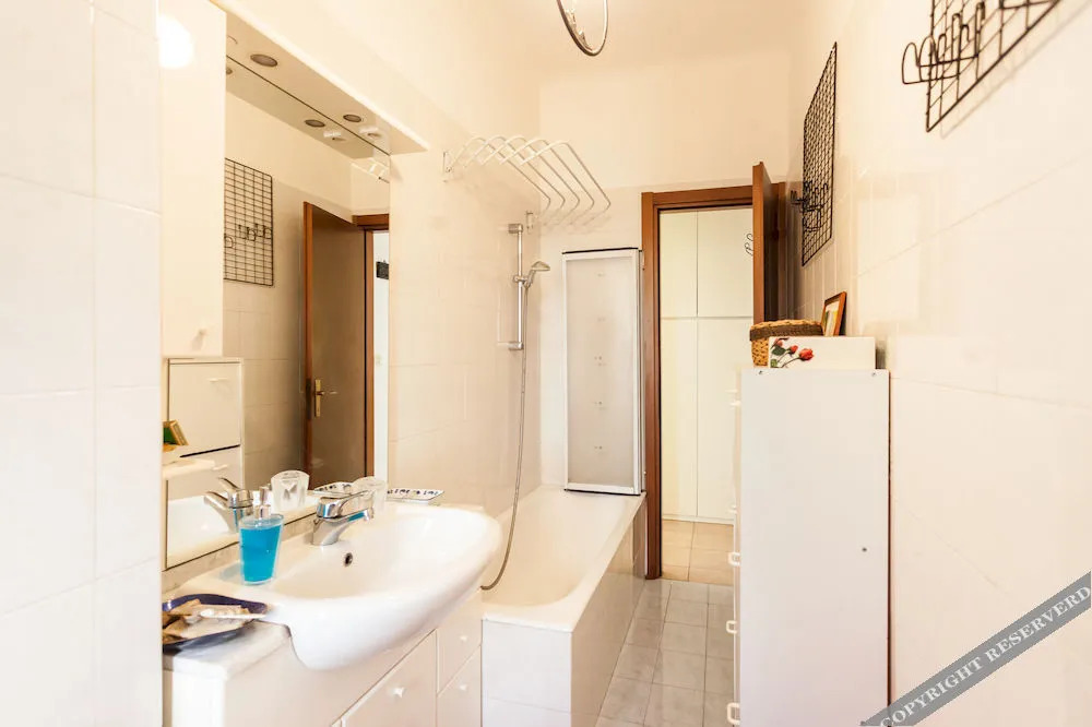 Temporary House - Fiera City