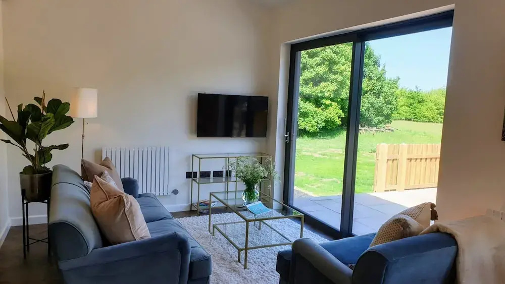 Beautiful and Spacious Cottage in Balsham, No Deposit