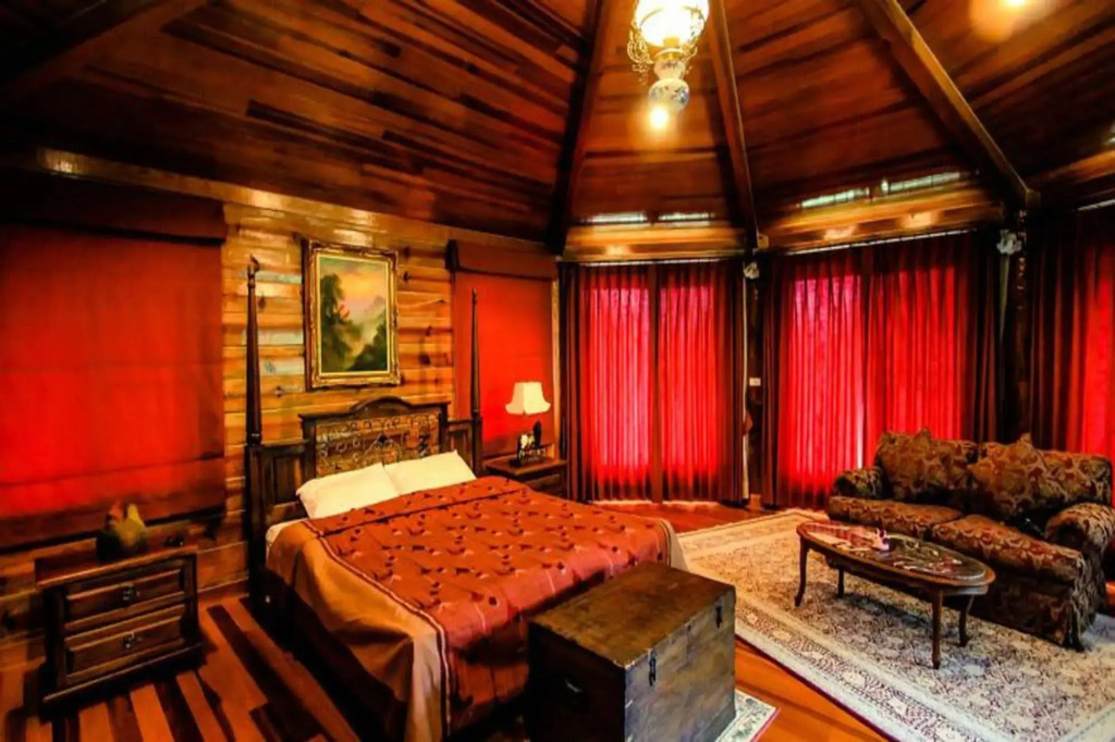 The Log Home Experience Khao Yai