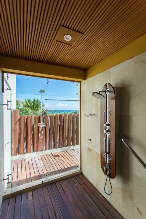 Large 5-BDR villa for rent in Cap Cana