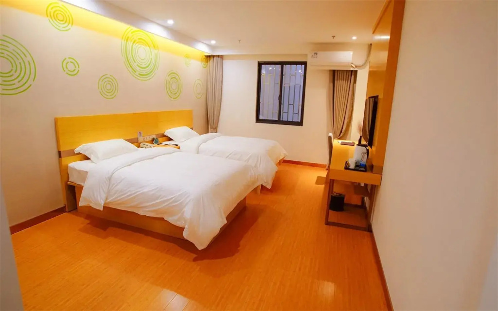 GreenTree Inn Wuxi Yixing Xushe Town Government Express Hotel