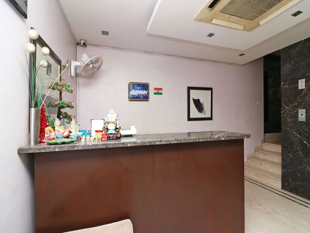 OYO 15503 Corporate House