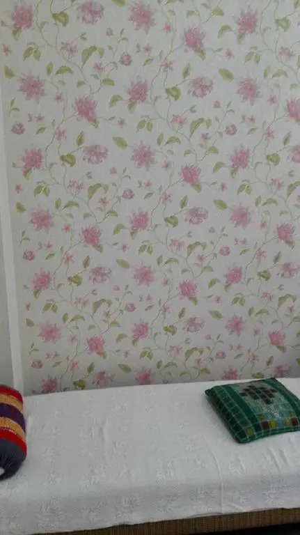 Room on Ardzinba 26