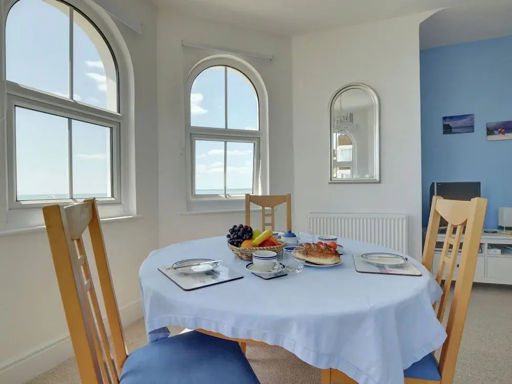 Exquisite Apartment in Bexhill Kent With Balcony